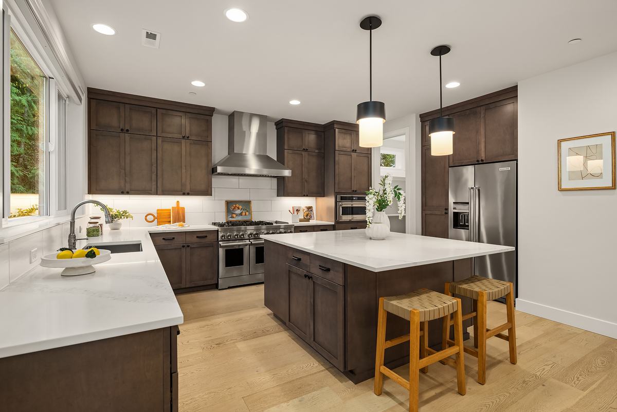 Kitchen staged by Top Staging And Design at the Sammamish project