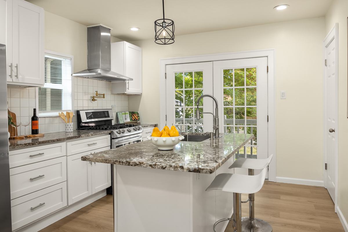 Kitchen staged by Top Staging And Design at the North Seattle project